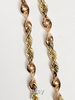 14K Solid Gold Swirl Loop Necklace 24 14K Solid Gold Swirl Loop Necklace 24