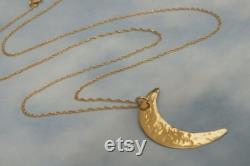14k Solid Gold Crescent Moon Pendant Necklace,14k Solid Yellow Gold Chain, Minimalist Layer Chain, Hand Forged Necklace