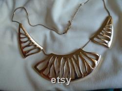 18 Gold Tone Necklace, 3 Large Sections on Chain, Lobster Claw Catch, With 2 Extender