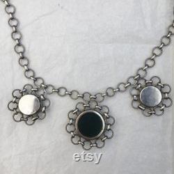 1960s Jade Silver Austrian Flower Design Chain Necklace Vintage Dark Forest Green Circular Links