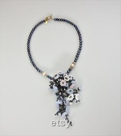 Cascading baby daisies, Bead woven floral necklace with pearls