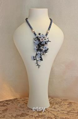 Cascading baby daisies, Bead woven floral necklace with pearls