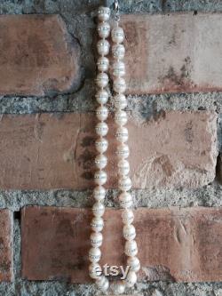 Elegant Pearl and Cubic Crystal Strand