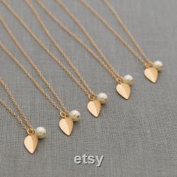 Fall Bridesmaid Jewelry, Gold Leaf and Pearl Necklace Set of 5, Fall Leaves Wedding, Gold Leaf Jewelry