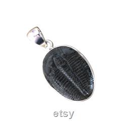 Fossil Trilobite Sterling Silver Pendant- Fabulous Vintage designer Jewelry-HANDMADE Silver pendant-Fossil trilobite Pendant- Unisex Pendant