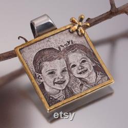 Golden Frame Engrave Photo Portrait Picture Jewelry