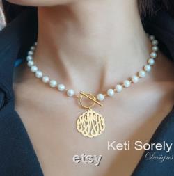 Natural Pearl Necklace with Monogrammed Initials and Toggle Clasp, Personalized Necklace in Sterling Silver, Yellow or Rose Gold,