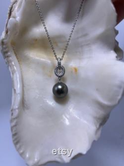 Natural Tahitian black pearl silver inlaid zircon pendant 11-12mm black pearl seawater pearl Natural Green Tahitian Pearl Untreated Non-Dyed