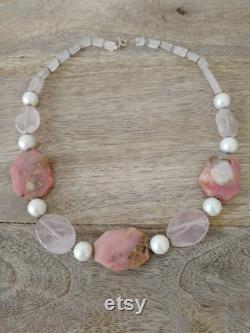 Rose Quartz and Pearls Necklace. Pink Necklace. Special occasions Necklace. One of a Kind Necklace. Necklace for Women. Silver Necklace