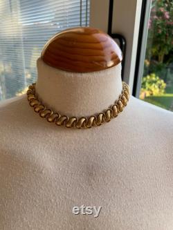 Trifari goldlink necklace very pretty