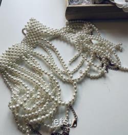 Victorian shoulder pearl wedding accessories.