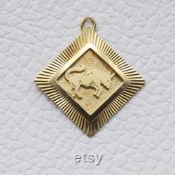 Vintage zodiac charm pendant Taurus charm in 18 ct yellow gold star sign pendant perfect gift gold Taurus pendant