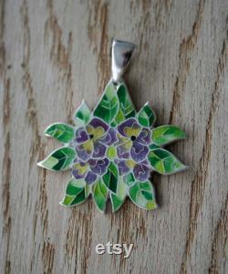 Violet flowers. Silver cloisonne enamel pendant. Minankari necklace. Handmade jewelry. Gift mom sister grandmother.